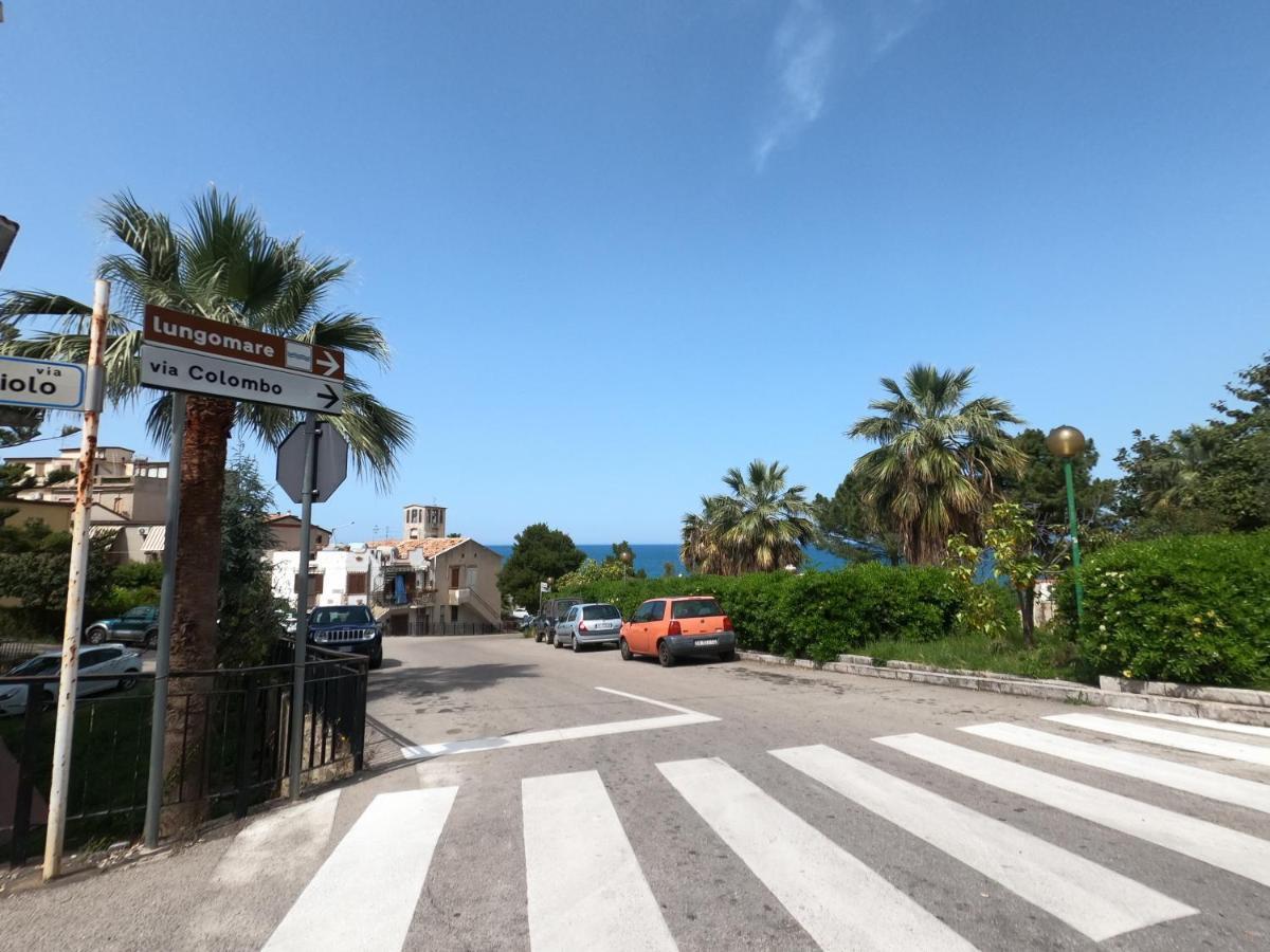 Villa Terrazza Lungomare Caronia Marina Esterno foto