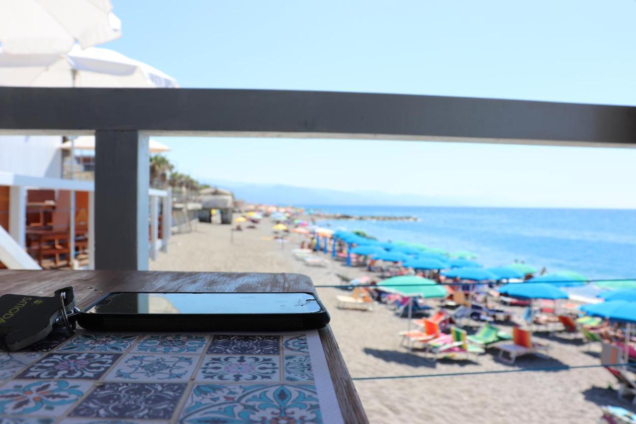 Villa Terrazza Lungomare Caronia Marina Esterno foto