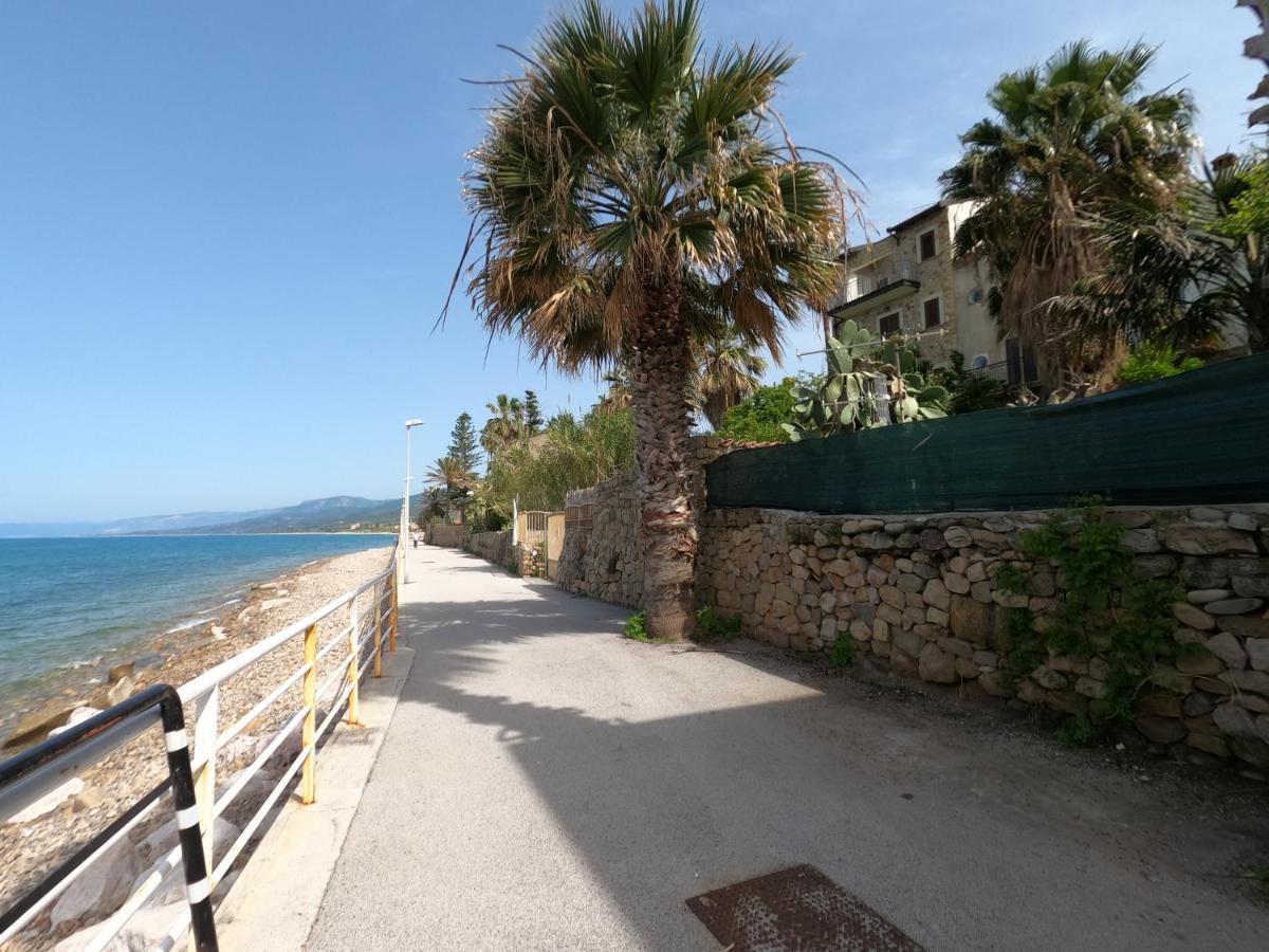 Villa Terrazza Lungomare Caronia Marina Esterno foto