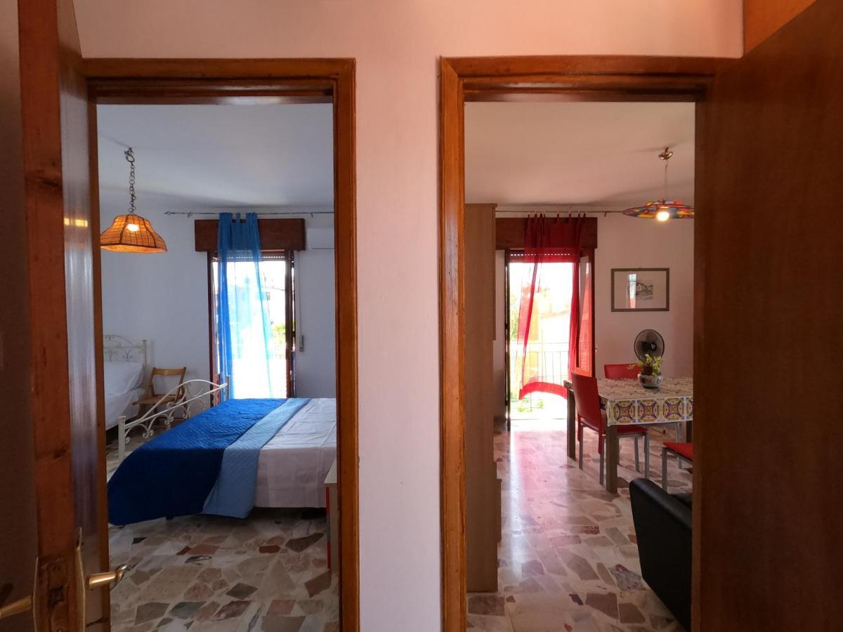 Villa Terrazza Lungomare Caronia Marina Esterno foto